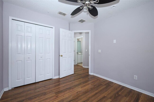 Building Photo - 15219 Starleigh Rd