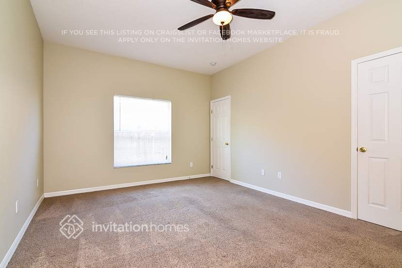 Building Photo - 7610 Wood Violet Dr