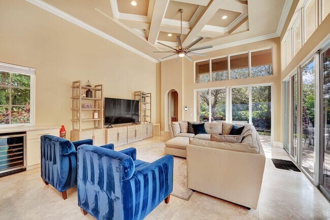 Building Photo - 43 Coconut Ln