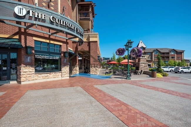 Building Photo - Two Bed, Two Bath Luxury Riverstone Condo!