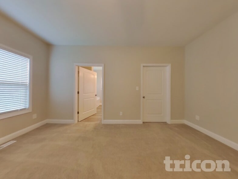 Building Photo - 124 Kings Crossing Ct