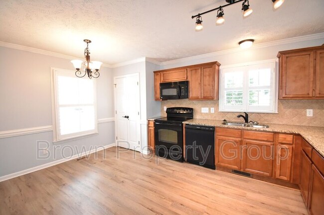 Building Photo - 5624 Middlefield Pl