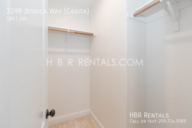 Building Photo - 2299 Jessica Way