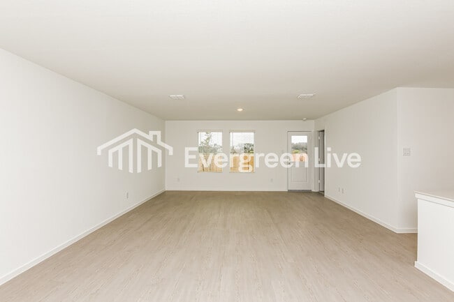 Building Photo - 2256 Tierra Madre Blvd