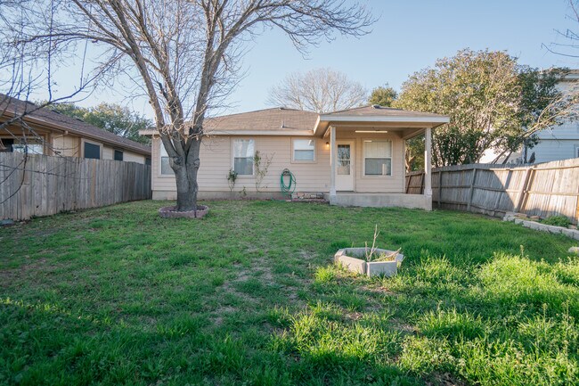 Building Photo - 10610 Tiger Way