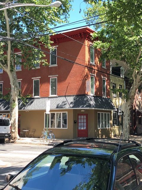 Building Photo - 744 S. 6th street