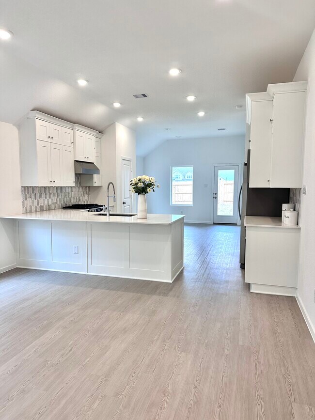 Building Photo - 13802 Windward Mist Dr