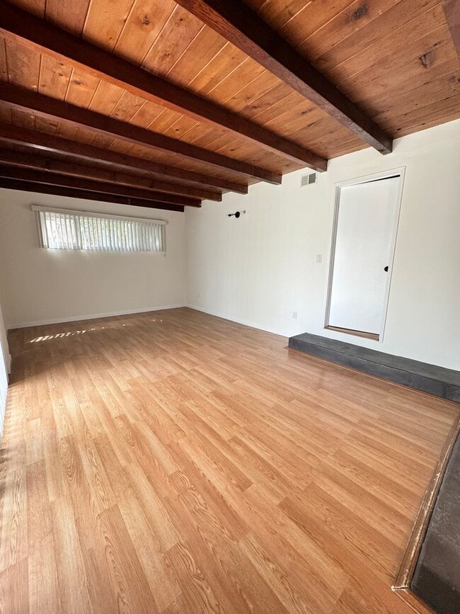 Building Photo - 12556 Everglade St