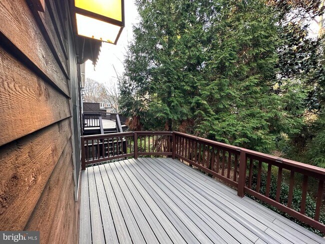 Building Photo - 5509 Thornbush Ct