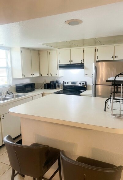 Building Photo - 4757 Marbello Blvd