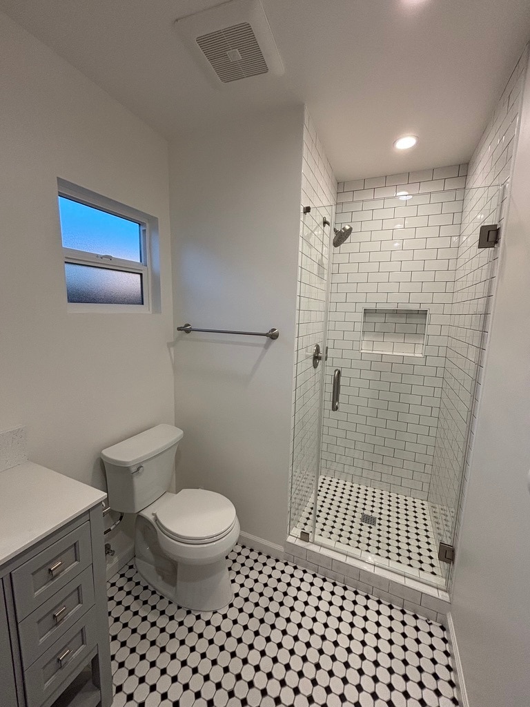 Building Photo - 12671 Victoria Ave