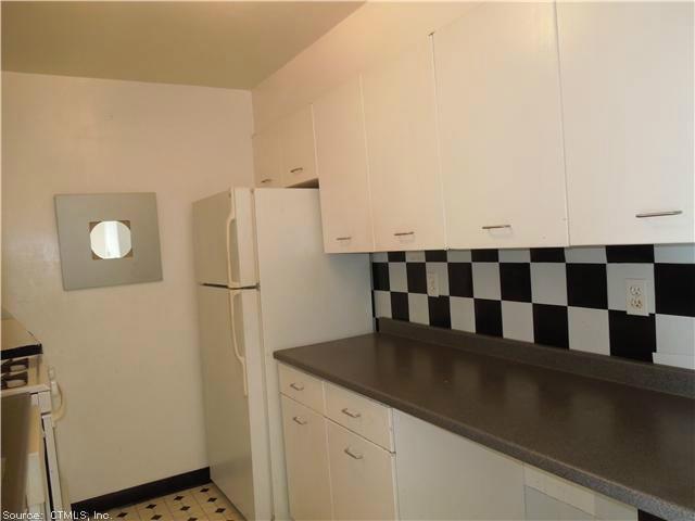 Building Photo - 30 Woodland St