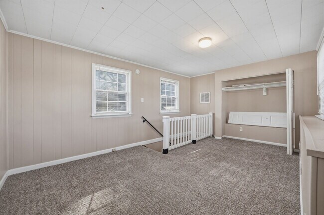 Building Photo - 3 BED, 1 BATH HOUSE FOR RENT IN CHESAPEAKE VA!