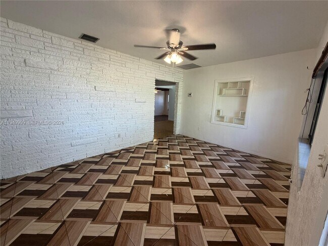 Building Photo - 576 NW 147th St