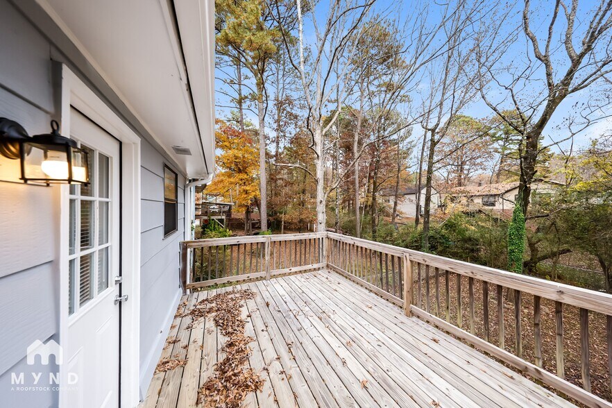 Building Photo - 5217 Starlite Dr