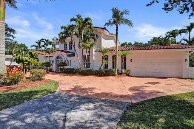 Building Photo - 1534 Palancia Ave