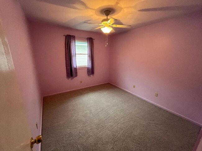 Building Photo - 224 Vista Grande Dr