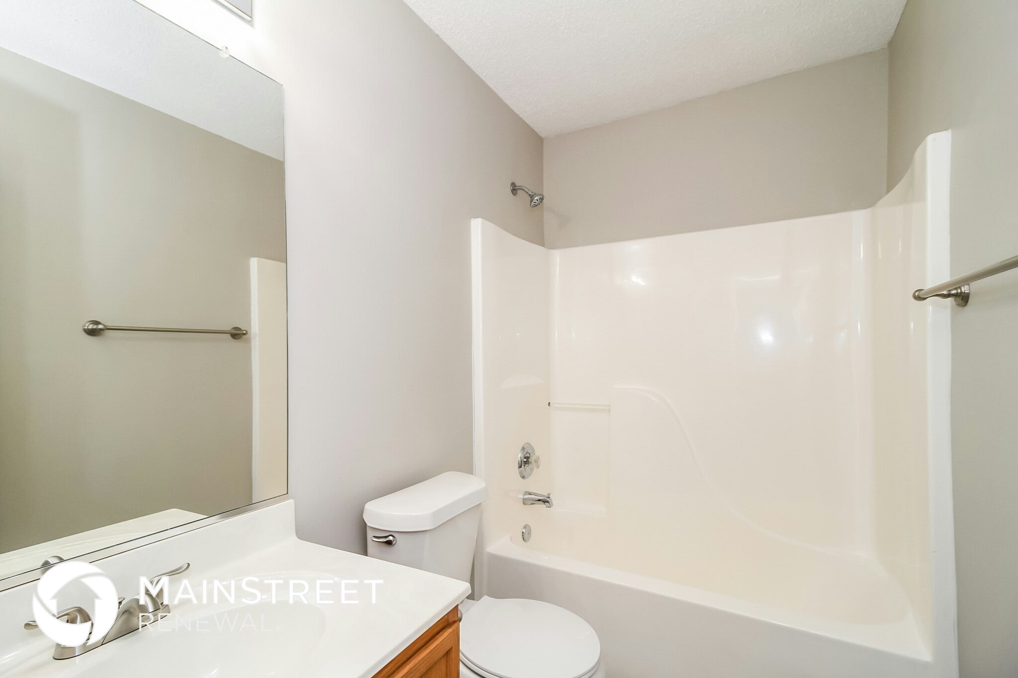 Building Photo - 484 Bedford Knoll Dr