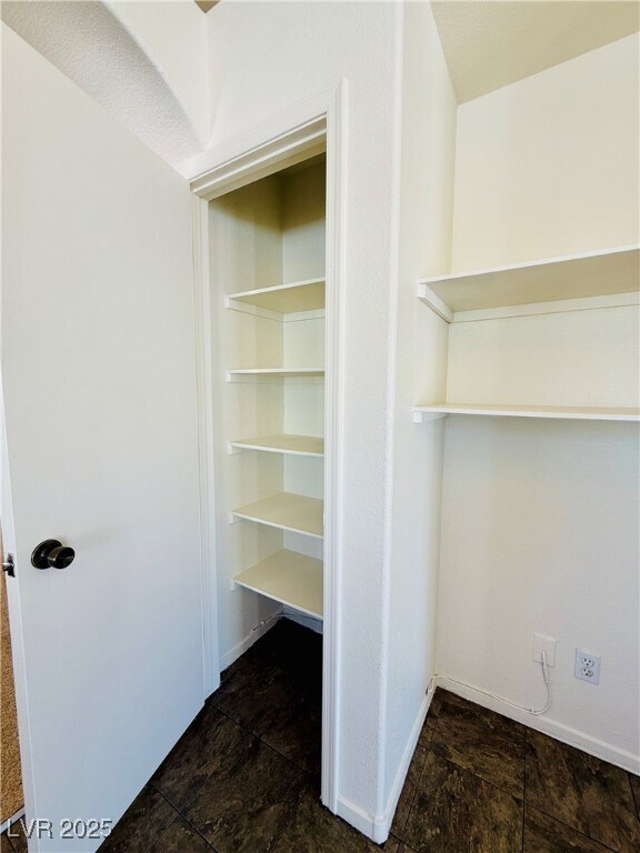 Building Photo - 9016 Dolente Ave