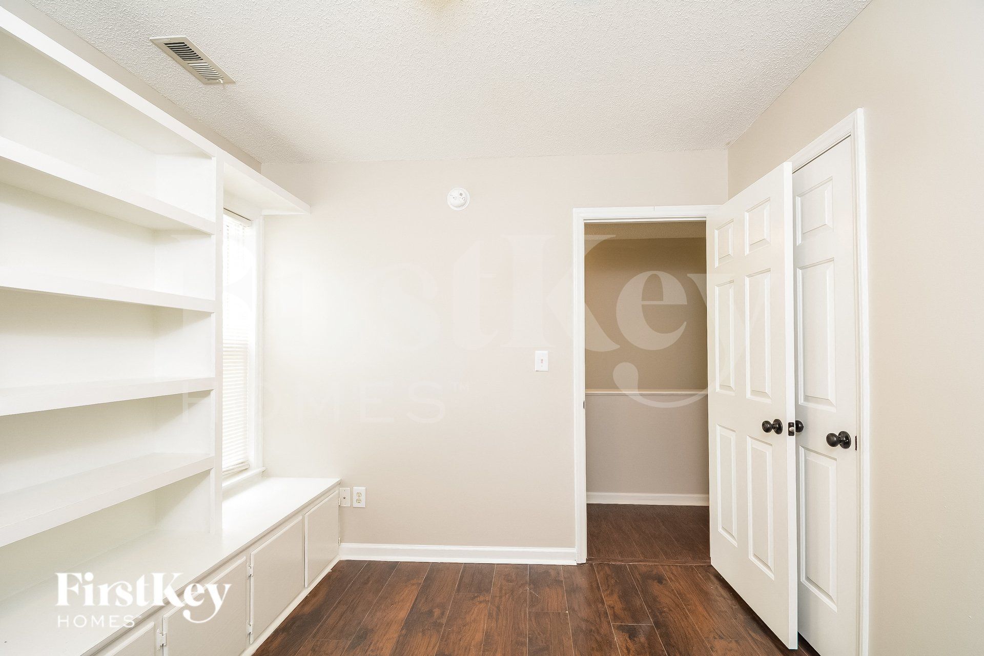 Building Photo - 2316 Sapphire Valley Dr