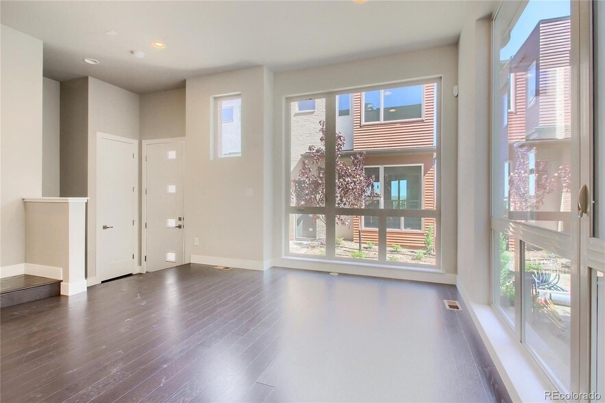 Building Photo - 5041 Vrain St