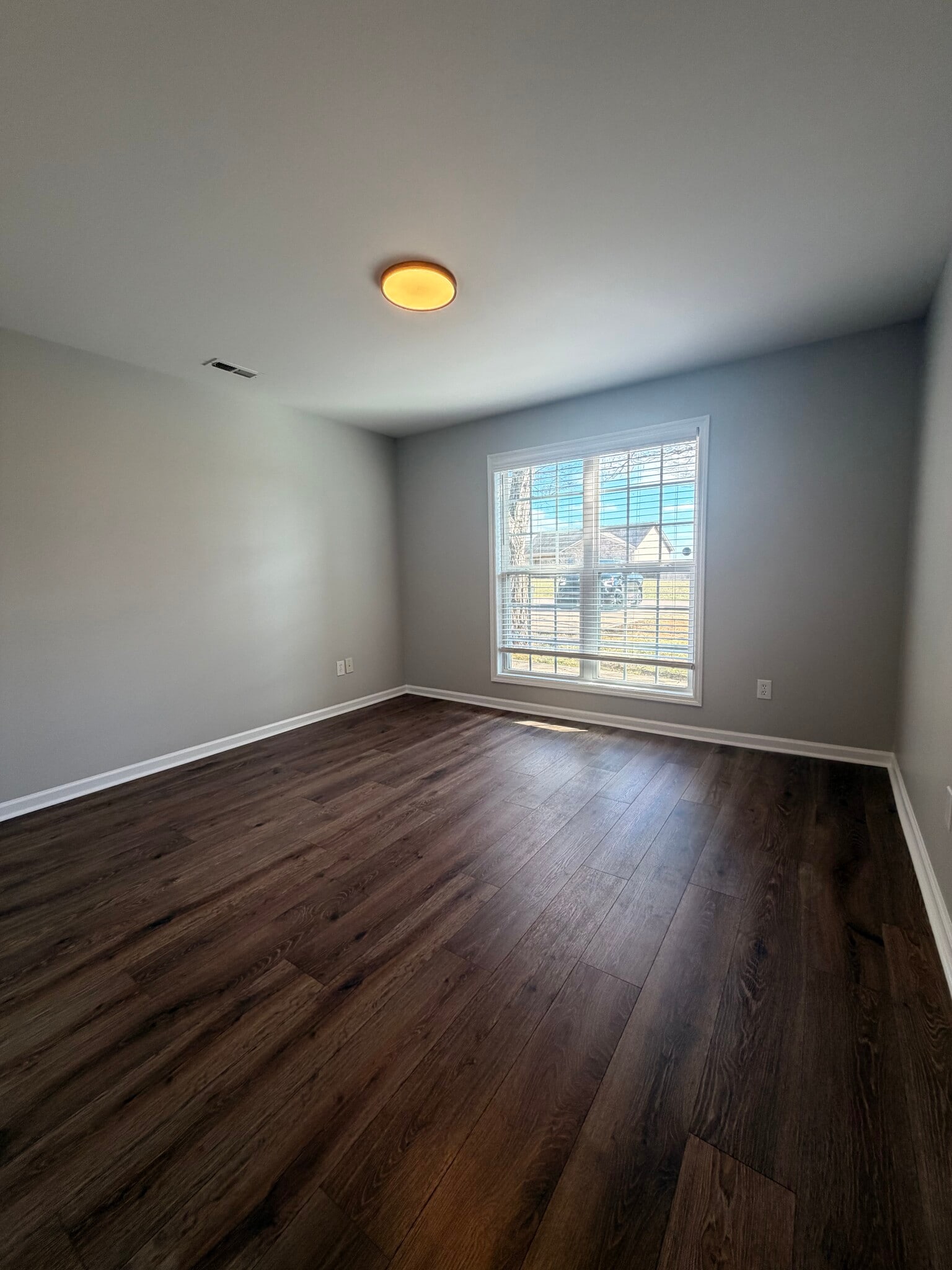 Building Photo - 452 Banyon Rd