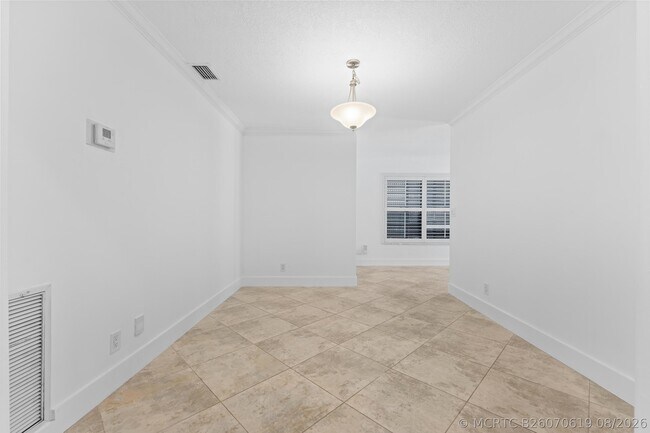 Building Photo - 11580 NW 20th Dr