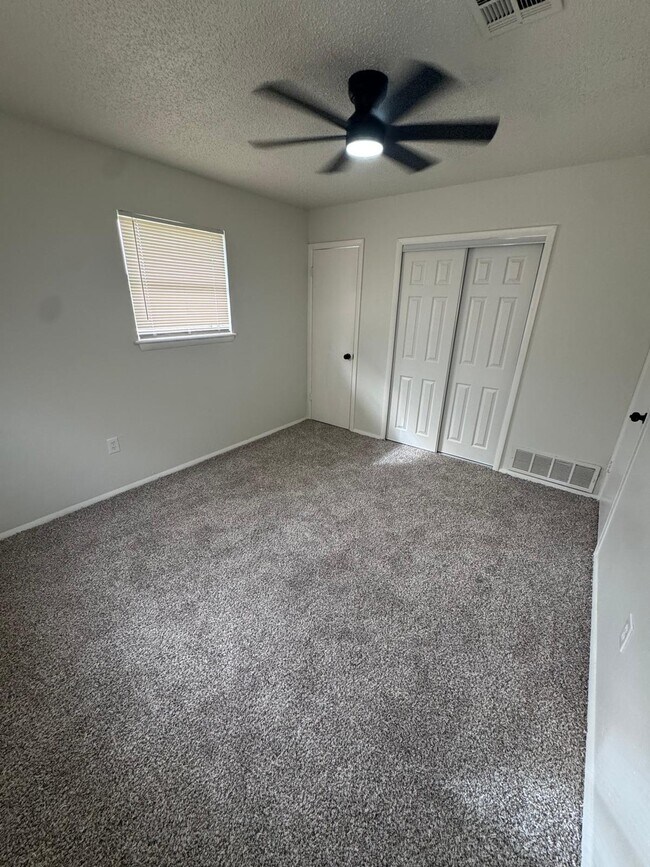 Building Photo - 1509 NW 49th St