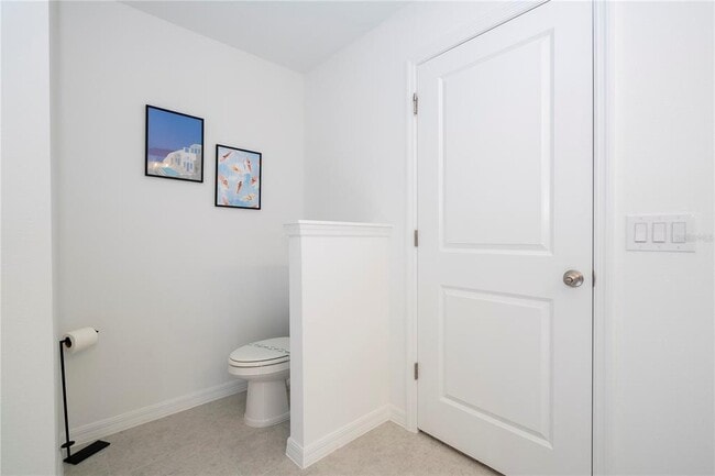 Building Photo - 686 Longboat Dr