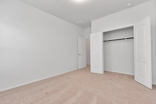 Building Photo - 3443 Hughes Mdw Wy