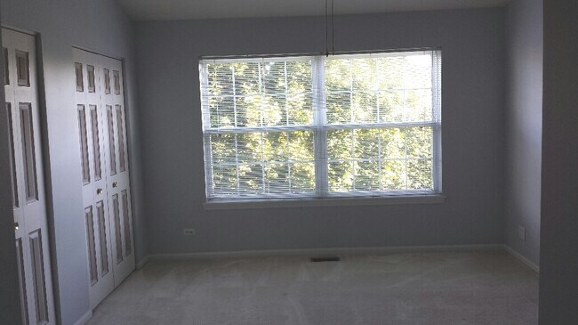 Building Photo - 732 Silk Oak Ln