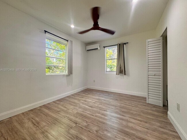 Building Photo - 277 NE 55th St
