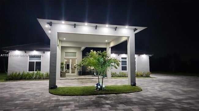 Building Photo - 17575 SW 280th St