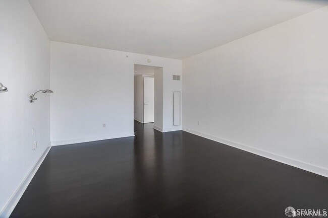 Building Photo - 188 Minna St