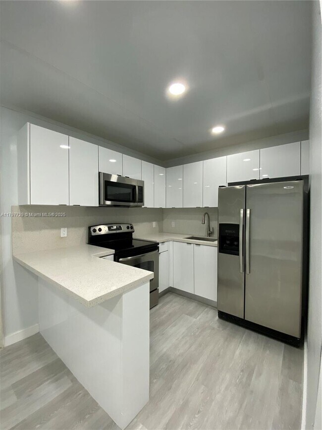 Primary Photo - 18555 SW 295th Terrace