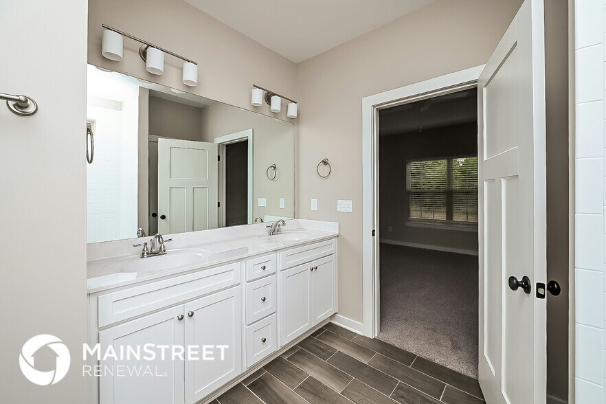 Building Photo - 5437 Nancy Seward Dr