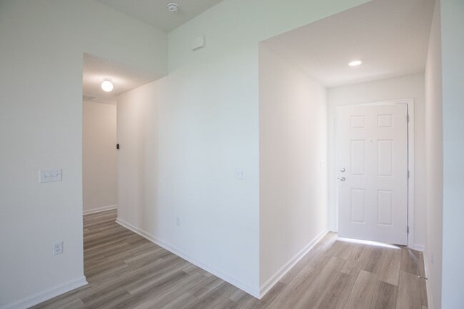 Building Photo - Harbor Dunes