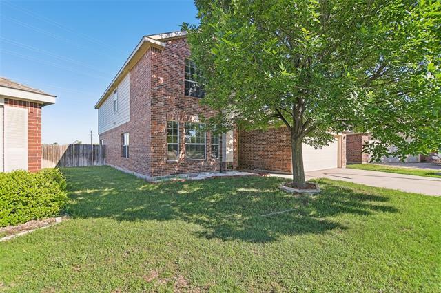 Building Photo - 6321 Stone Lake Dr
