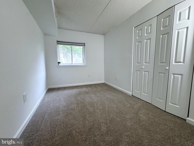 Building Photo - 11739 Ledura Ct