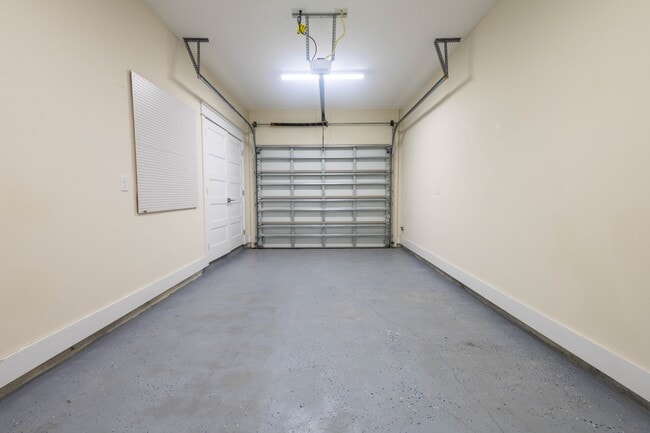 Building Photo - 340 Bluefish Dr