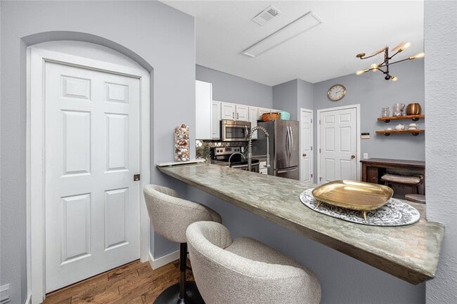 Building Photo - 3637 Country Pointe Pl