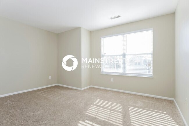Building Photo - 3 Bedroom Pet-Friendly Home in Florissant,...