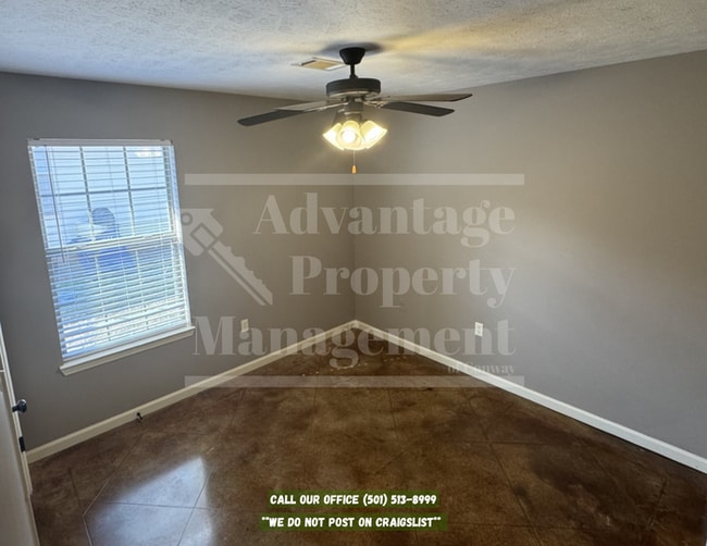 Building Photo - 1/2 Off Deposit Move-In Special!