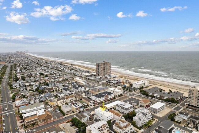 Building Photo - 22 S Washington Ave