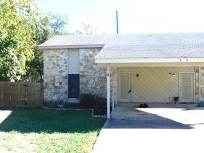 Building Photo - 8208 Hood Cir