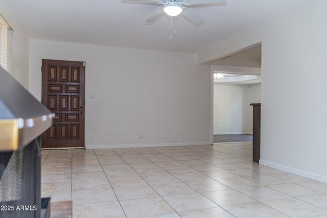 Building Photo - 4219 N Indian Ln