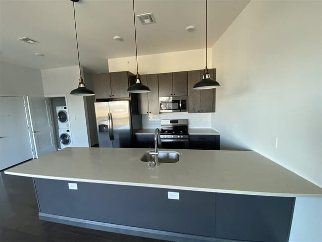 Building Photo - 128 John F. Kennedy Blvd