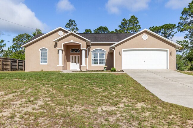 Building Photo - 7860 SW 204th Ave