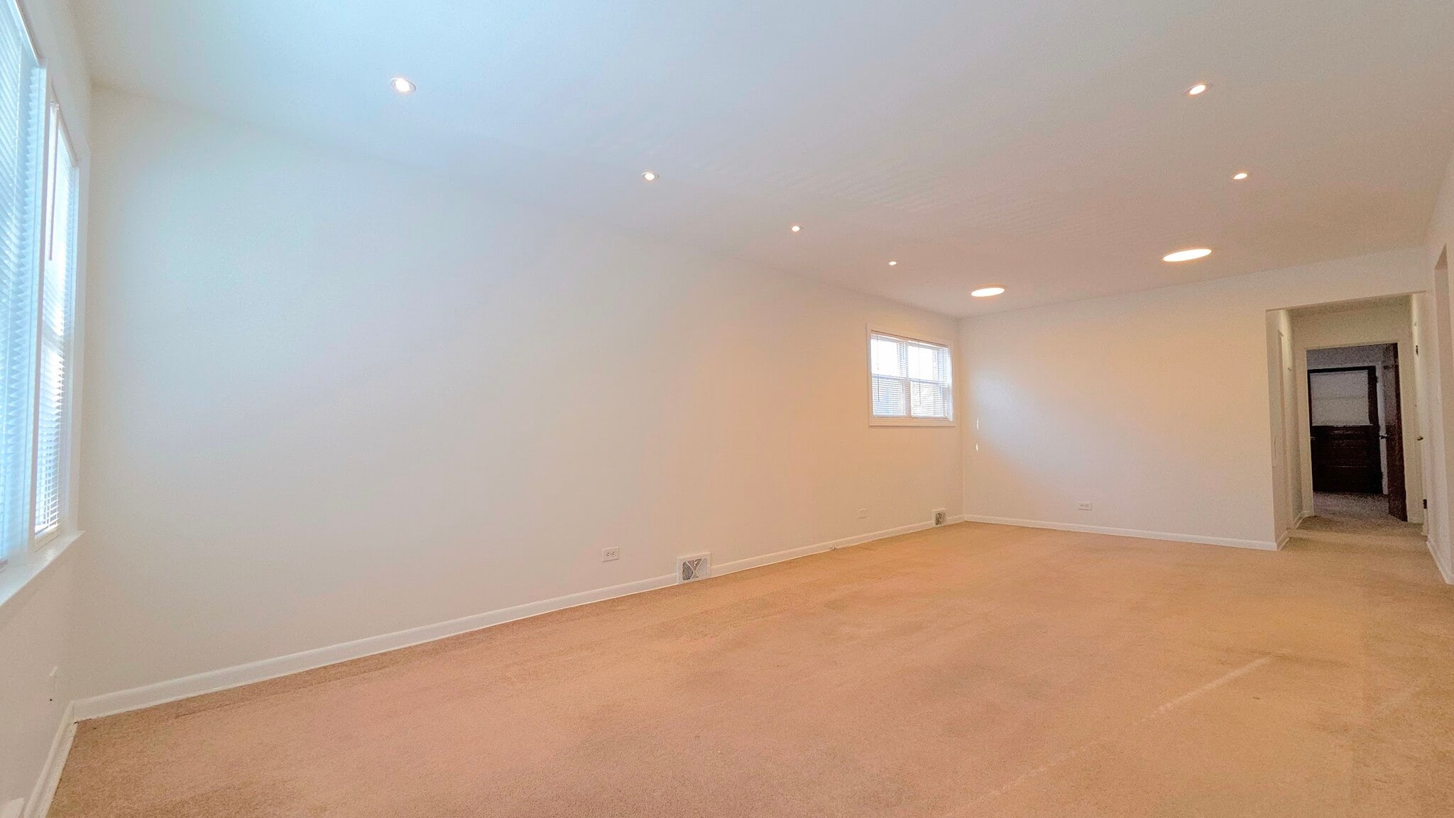 Building Photo - 1625 Washington St