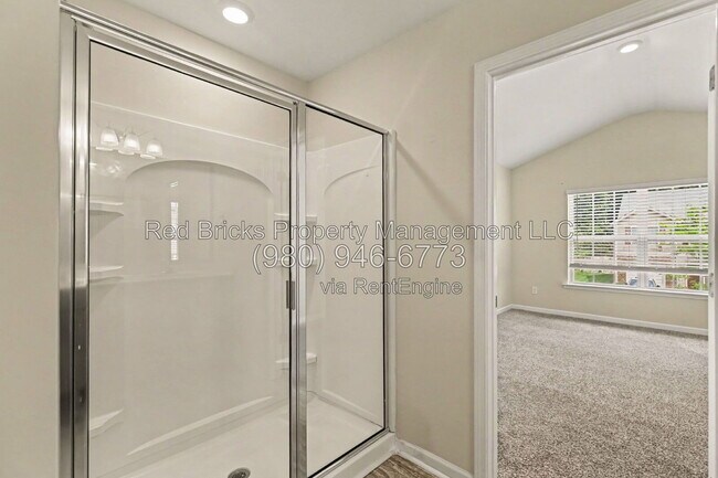 Building Photo - 6049 Guildford Hill Ln